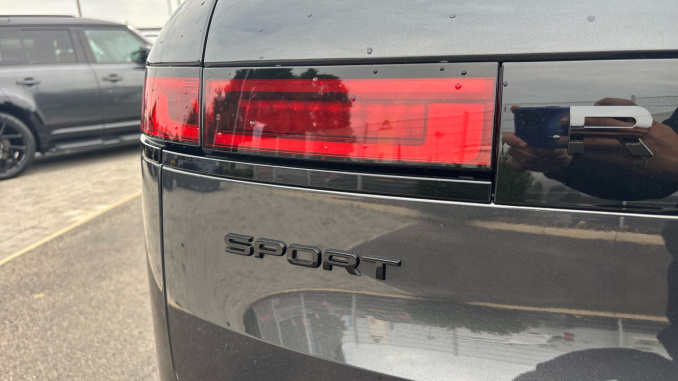 Land Rover Range Rover Sport 3.0 D350 Autobiography 5dr Auto Diesel Estate - Image 19
